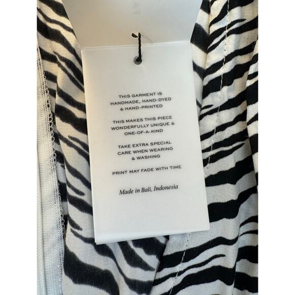 Faithfull The Brand NWT Marie Louise Animal Zebra Print Midi Puff Sleeve Dress - Picture 11 of 12